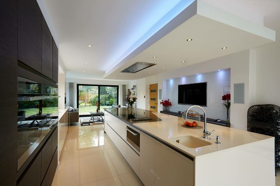Open-Plan Kitchen & Island in Leeds